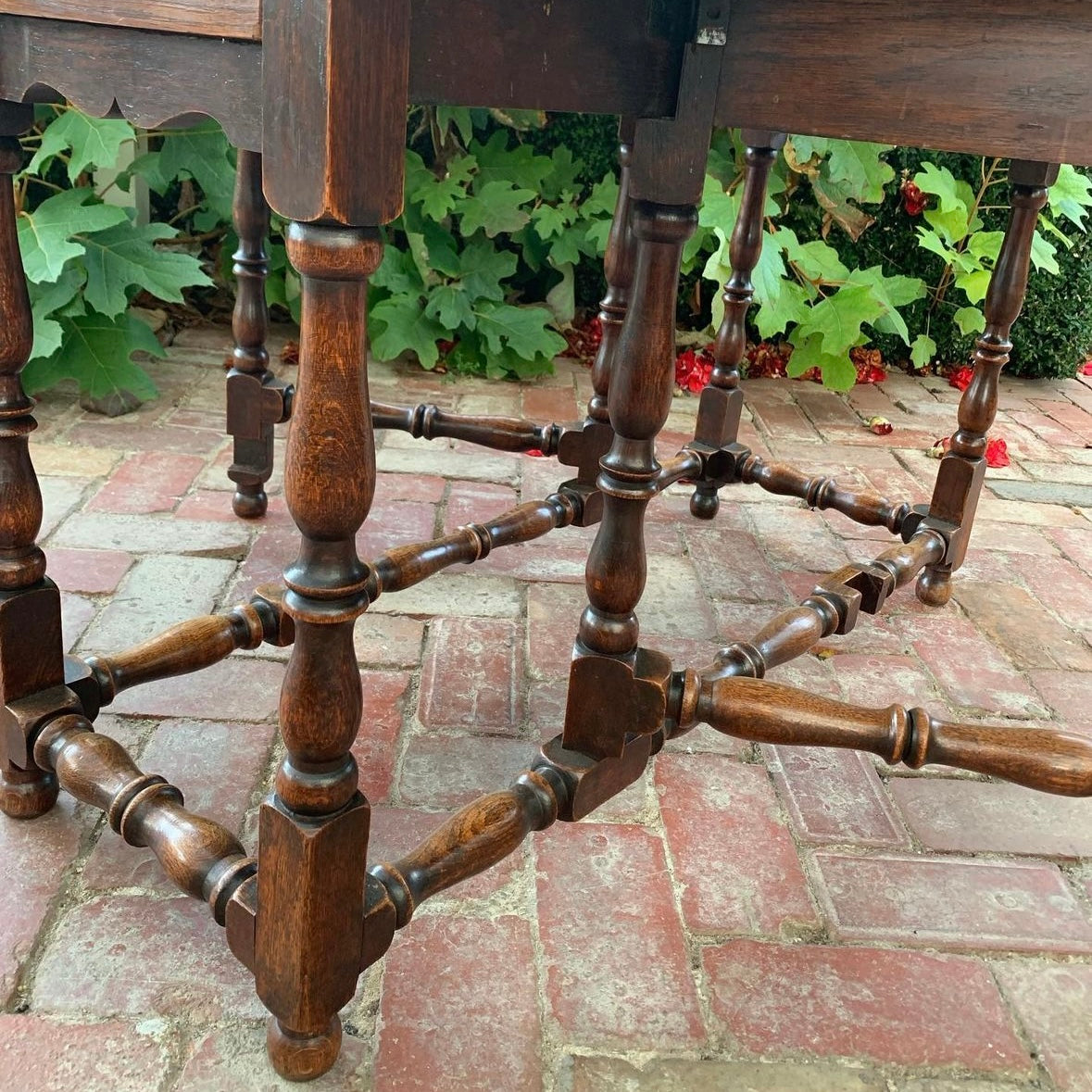 English Oak Gateleg Table